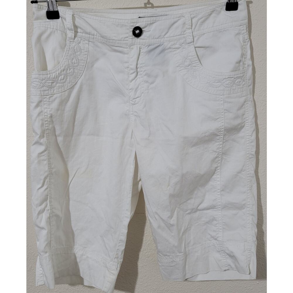 Tribal White Embroidered Bermuda Women's Shorts 6 Lightweight 100% Cotton